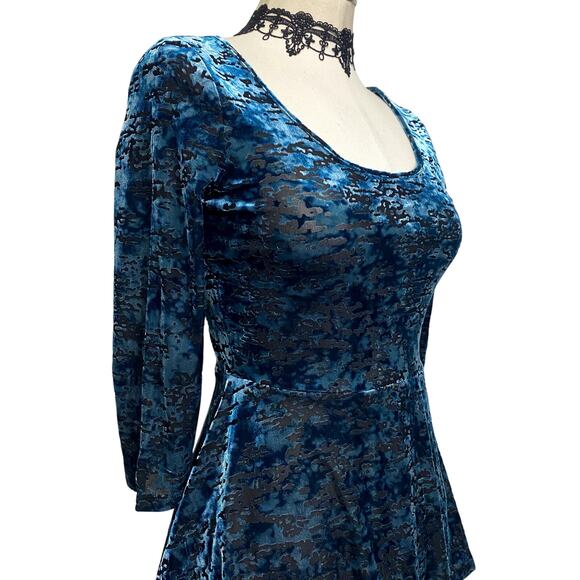 Decree Whimsygoth Gothic Blue Velvet Semi Sheer Fitted Blouse - Picture 6 of 11